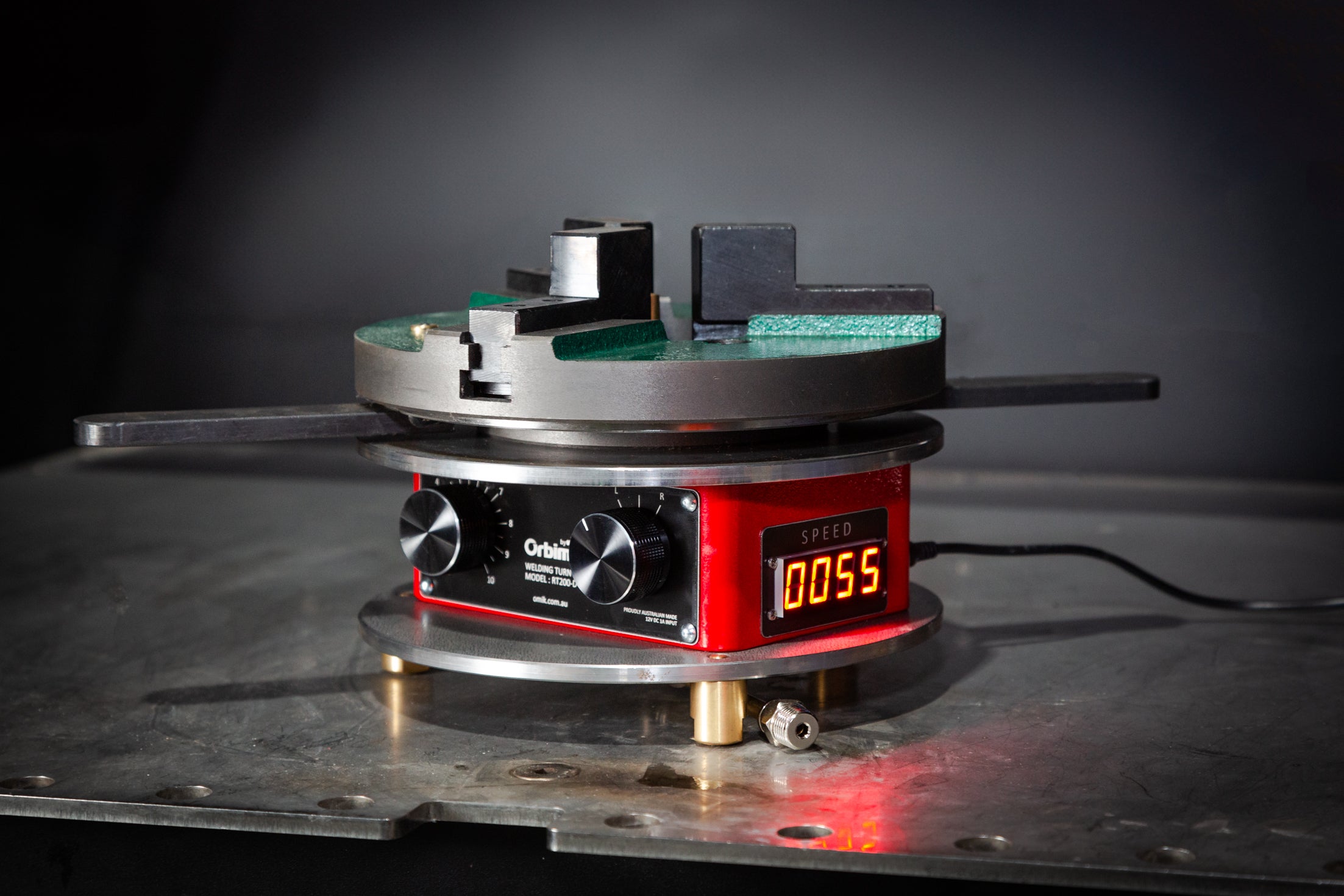 Benchmike Auto Rotating OMIK® 15kg Benchtop Welding Rotator Turntable with Speed Display – Orbimax