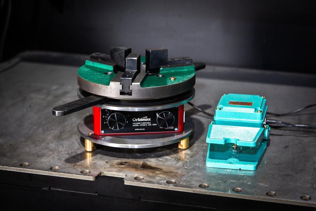 Benchmike Auto Rotating OMIK® 15kg Benchtop Welding Rotator Turntable with Speed Display – Orbimax
